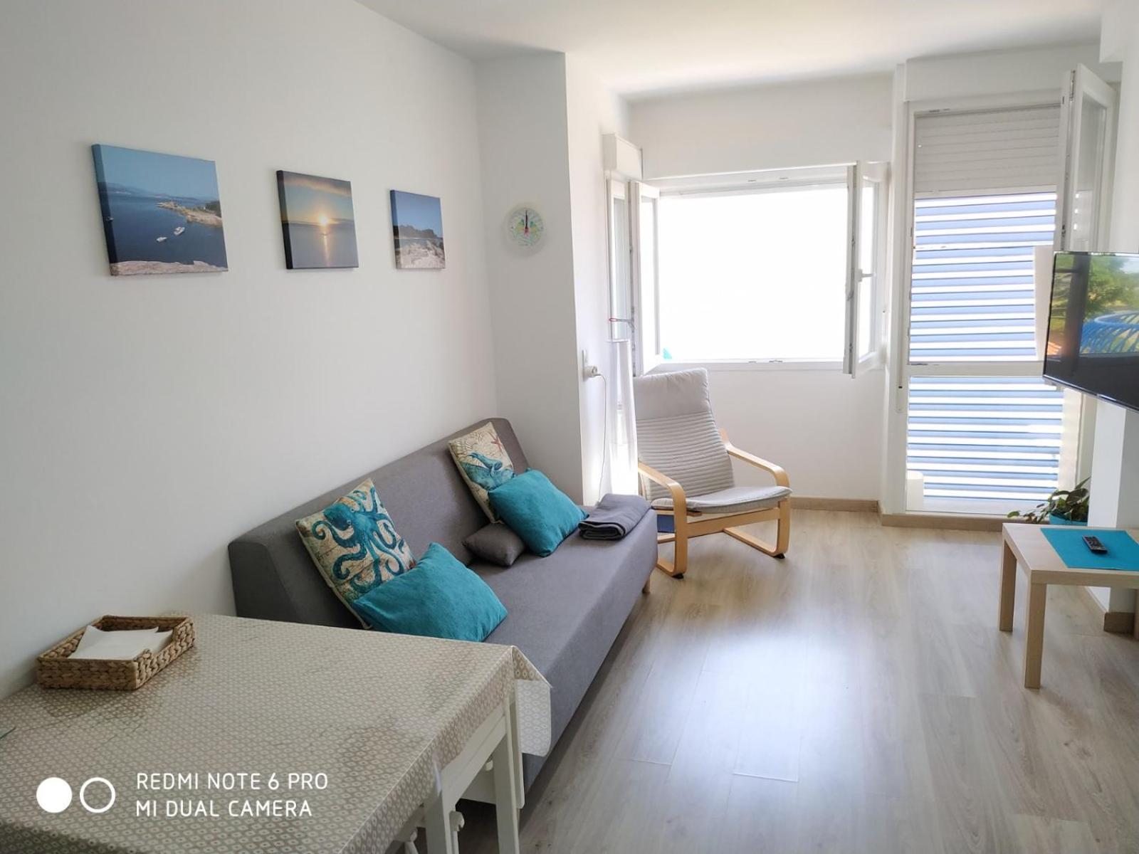 Apartamentos Poniente Вилануева де Ароса Екстериор снимка